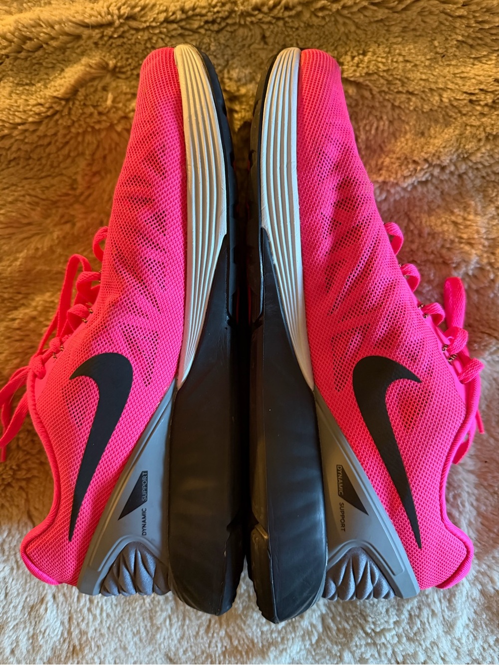Nike LunarGlide 6 Hyper Pink Black Running Shoes Women’s 10.5 654434-600 - Picture 4 of 8